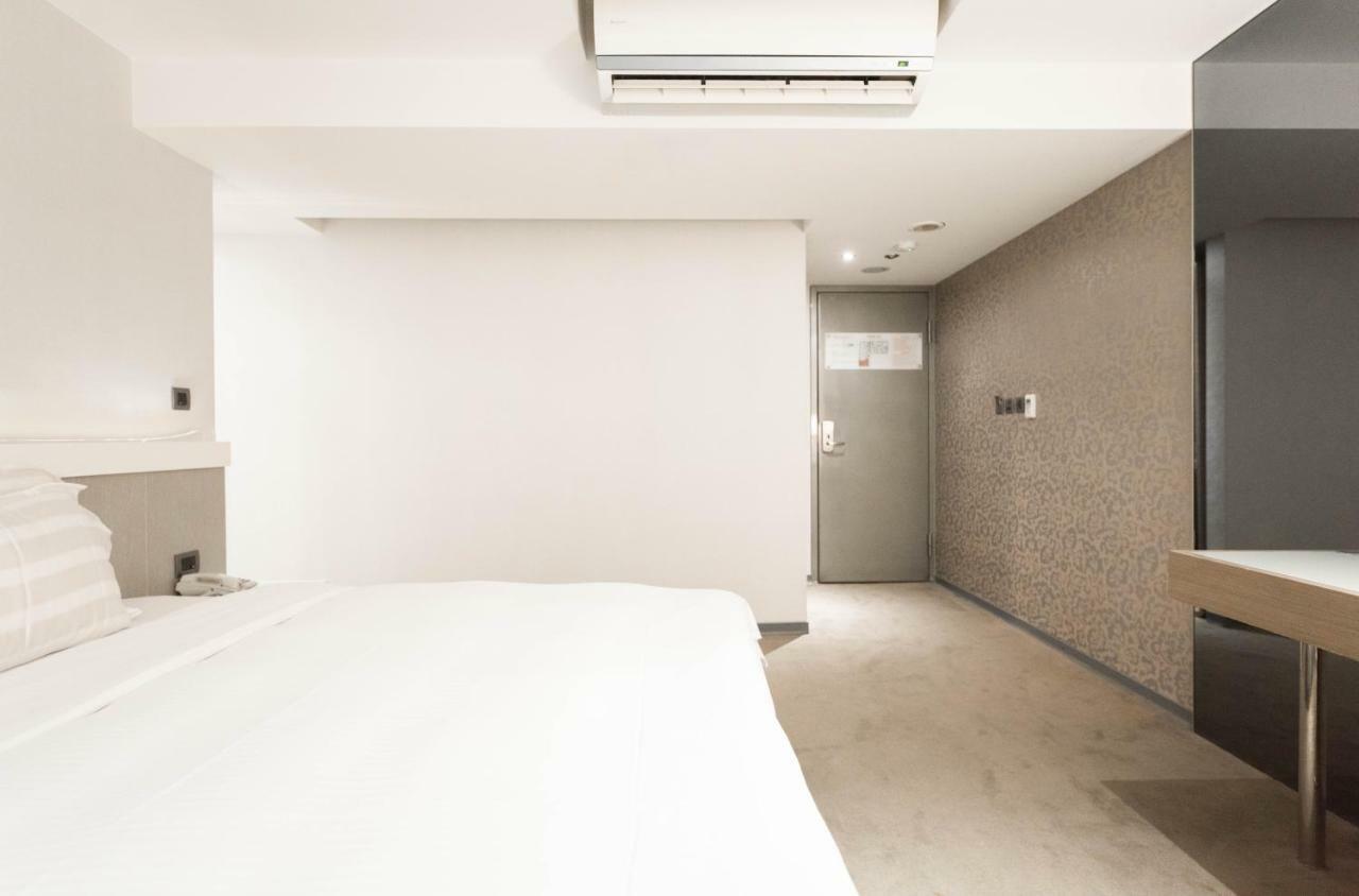Saual Keh Hotel Tajpej Kültér fotó